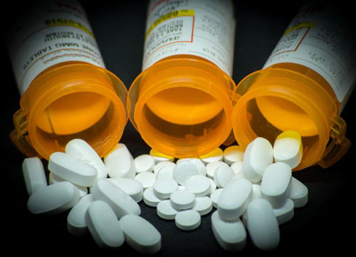  Abuso de alcohol y adicción de opioides sigue siendo preocupante