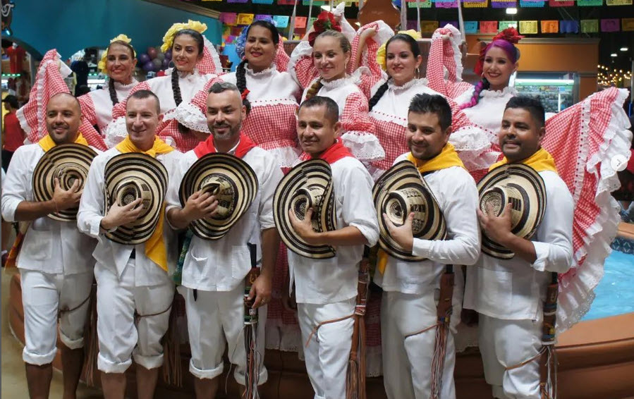  Las Danzas Genéricas: Llevando el nombre de Colombia en alto