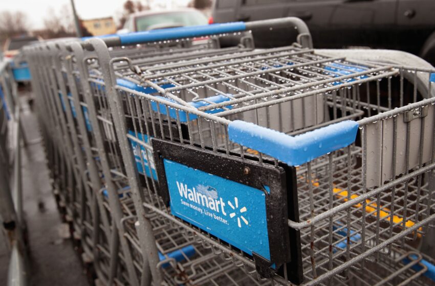  Un empleado de Walmart le pegó con un carrito de compras y se acaba de ganar 1.2 millones